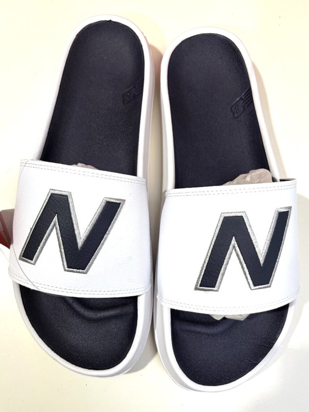 NWT New Balance Men’s White/Navy Slide Sandals Size 12